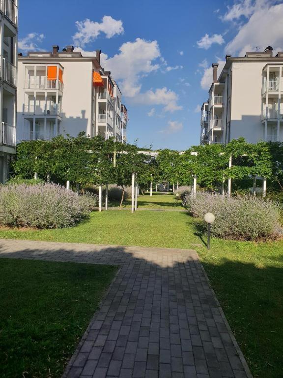 Apartament Milano Malpensa Grandi Mansarda Attico Gallarate Zewnętrze zdjęcie